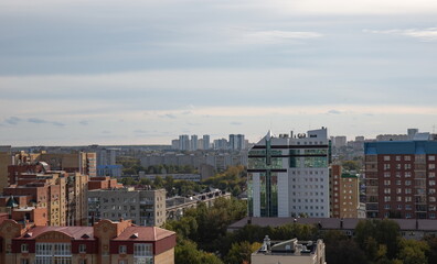 Naklejka premium Beautiful view of the city from the height of Tsvetnoy Boulevard of Tyumen in autumn