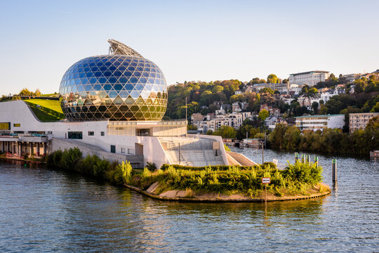 Boulogne-Billancourt, France - October 16, 2021: General view of La Seine Musicale, a music and performing arts venue located on the Seguin island on the Seine river, inaugurated in 2017.