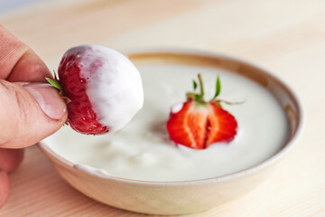 yogurt with strawberries