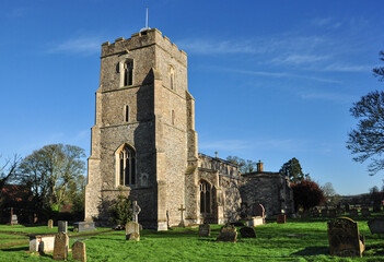 Fototapeta na wymiar St Mary's Church, Dullingham, Cambridgeshire