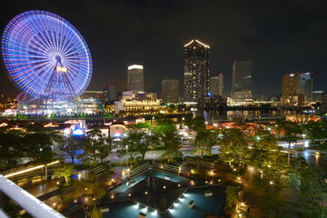Night view of a theme park in Yokohama