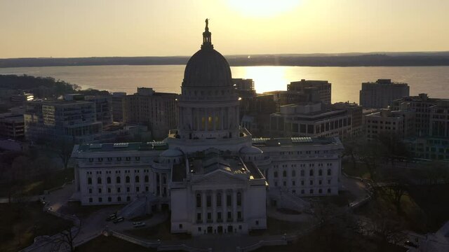 Madison State Capitol Building at Sunrise (Drone - Pull Back)