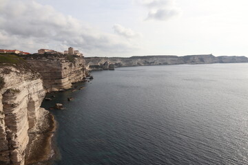 Fototapeta na wymiar View of the cliff and the sea from Bonifacio