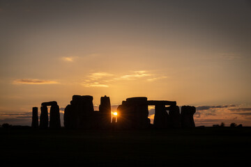 Stonehenge, sunrise through the prehistoric landmark