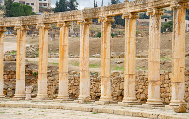 Fototapeta premium Roman ruins in Jordan city of Jerash