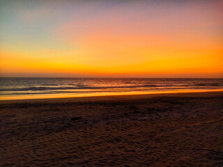 Obraz premium amazing sunset view of kerala beach