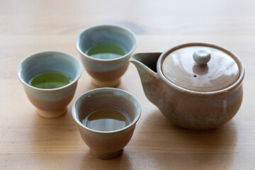 萩焼の茶道具（急須・茶碗）