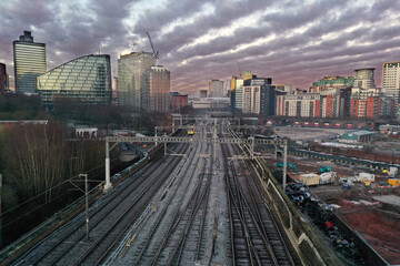 Fototapeta premium city skyline at sunrise