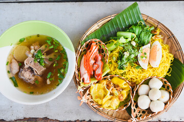 Noodles in a bamboo dish on the table