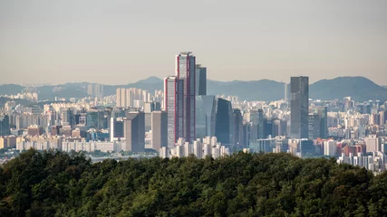 Rolgordijnen Seoul South Korea cityscape view from Inwangsan mountain © Mirko