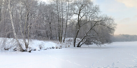 Fototapeta na wymiar Winter fishing on the lake, beautiful panorama.