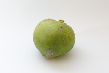 緑色の辛味大根