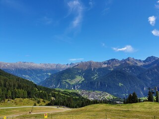 Fototapeta na wymiar Schöner Tag in den Alpen