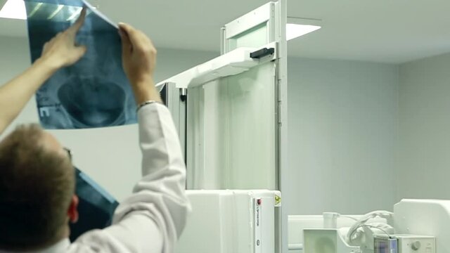 Preparing Roentgen for procedures and X-ray images