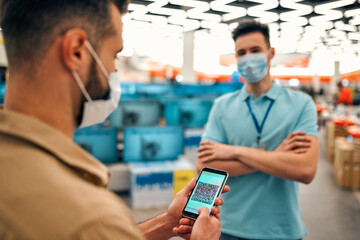 Household appliances and gadgets store