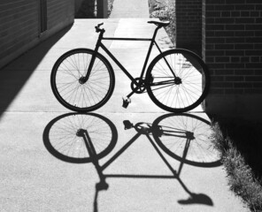 Fototapeta na wymiar bicycle on the street