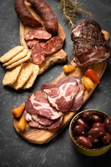 Charcutierie board with various cold cuts