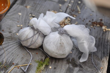 Easter egg painting process. Using natural ingredients - onion bark