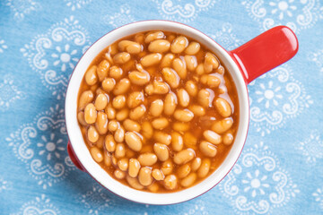 Baked beans, american staple food