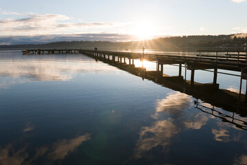 Obraz premium sunset on the lake