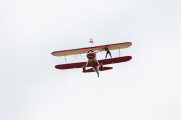 Aerobatics combined with a wingwalk on a biplane © Bernhard