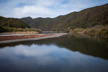 日本の高知県の四万十川の美しい自然風景