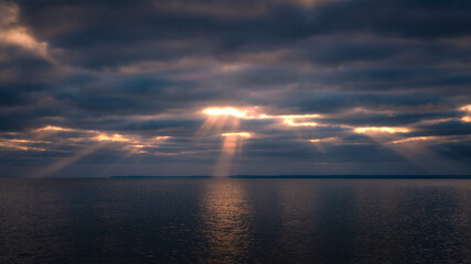 Sun ray over the sea - 480839136