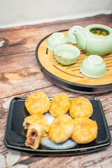 Chinese Tea and Chinese Desserts