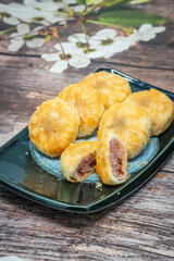 Chinese Tea and Chinese Desserts