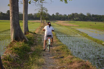 Obraz premium cycling in the morning