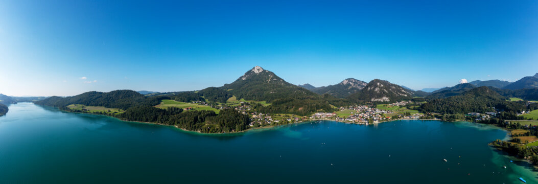 Austria, Salzburg, Fuschl am See, Drone panorama of Lake Fuschl in summer