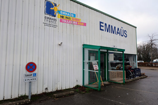 Local d'Emmaüs à Vannes en France