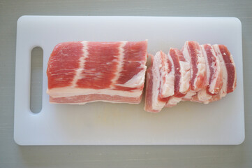 豚バラブロック