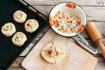 Sculpt russian buns vatrushki.