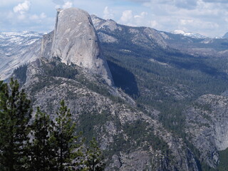 Splendide vue sur Yosemite depuis Glacier Point