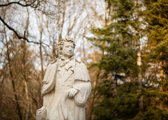 Fototapeta na wymiar statue of the Russian poet Alexander Pushkin 