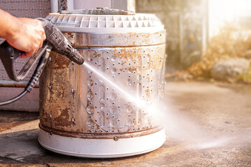 Clean the dirt adhering to the outer drum after prolonged use with high-pressure water. wash the...
