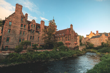 Dean Village heart is Well Court, the most iconic building in the village in Edinburg, visitors can find a beautiful oasis by the Water of Leith site of water mills with beautiful, old brick buildings