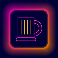 Glowing neon line Wooden beer mug icon isolated on black background. Colorful outline concept. Vector