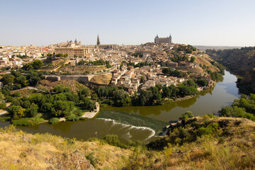 Fototapeta na wymiar View of the medieval center of the city of Toledo, Spain