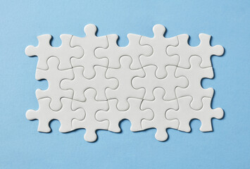Jigsaw puzzle layout