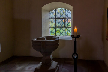 Kloster Brunsfelde Taufbecken