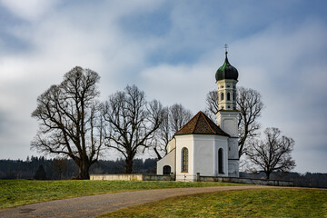 Fototapeta na wymiar Etting, Kirche, Bayern, Oberbayern, Ettinger Kirche, St. Andreas