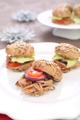 Sandwich with tuna and vegetables