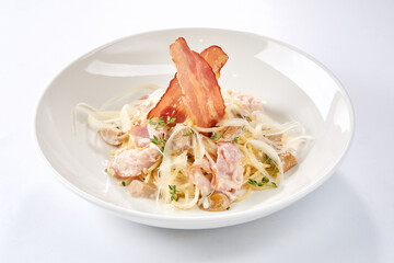 pasta with bacon and parmesan