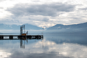 Lac du Bourget en hiver - Savoie - France