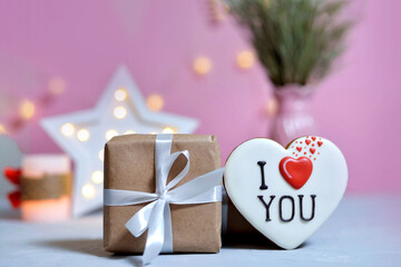 gingerbread in the form of baked hearts for Valentine's day. Sweet sweets with love. Gift for Valentine's Day. valentines day background