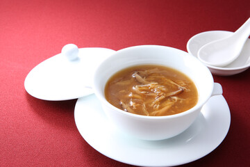 フカヒレスープ　