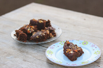 HEALTHY CHOCOLATE CAKE