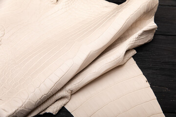 beige nude sand alligator natural leather - material for handbags and shoes	
